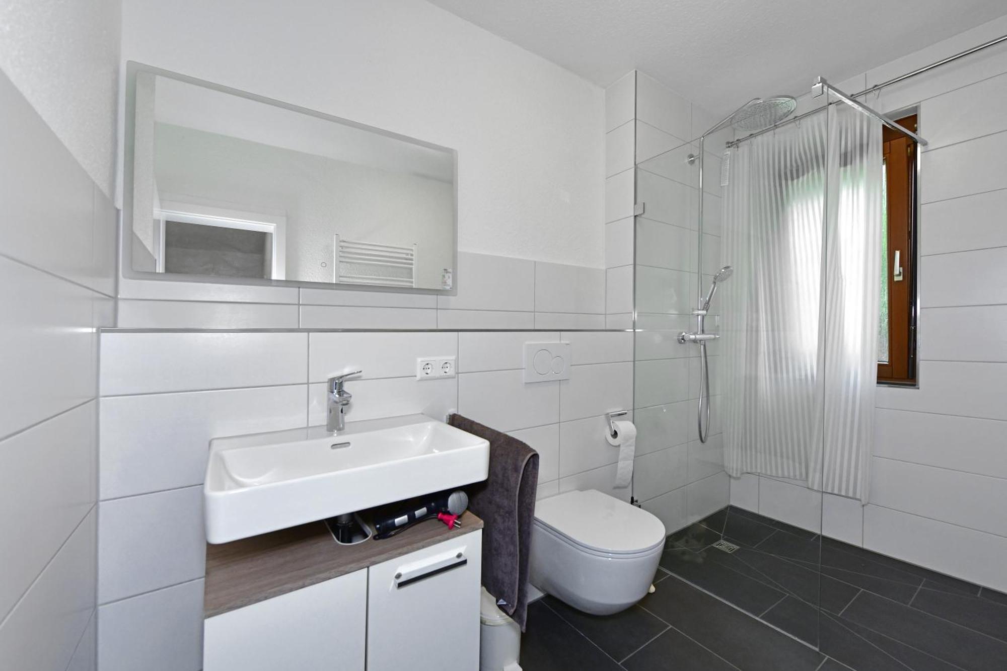 Gaestehaus In Schopfheim, 20 Km Zur Schweiz-Basel, Direkte S-Bahnverbindung Екстер'єр фото